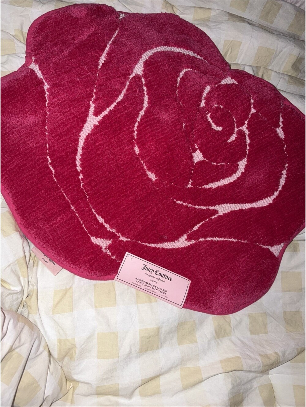 Juicy Couture pink ROSE Bath Rug - Picture 5 of 5